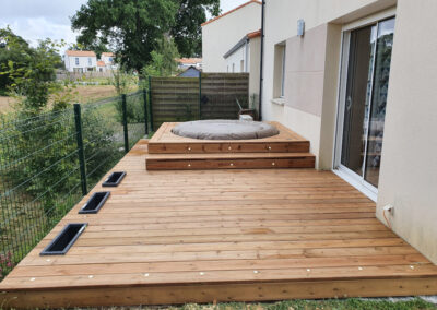 Habillage d’un spa et création d’une terrasse en bois à Saint Brévin-Les-Pins (Loire Atlantique, 44)